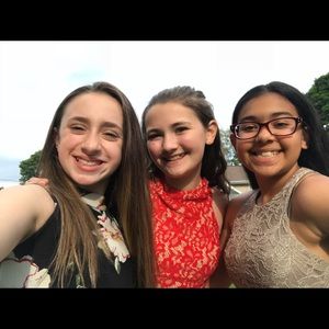 Meet your Posher, Antonia